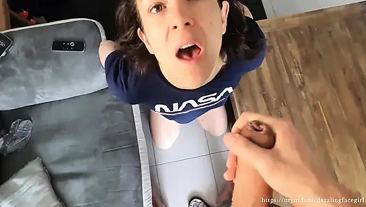 Bir günde üç oral seks - ağzım onun kişisel sikiş oyuncağı!