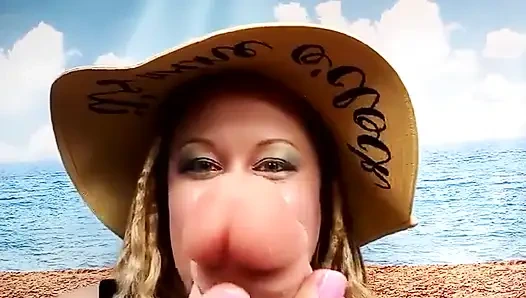 Kadın kılıklı kadın gerçek erkeklerin büyük şişman sulu yarakları var