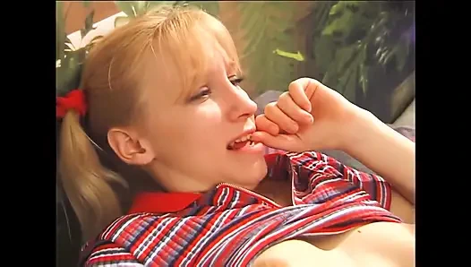 Edepsiz lezbiyenler macerası