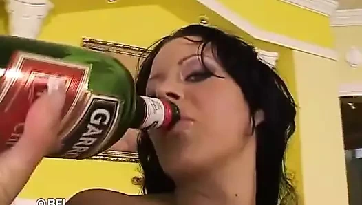 Azgın amatör seks.