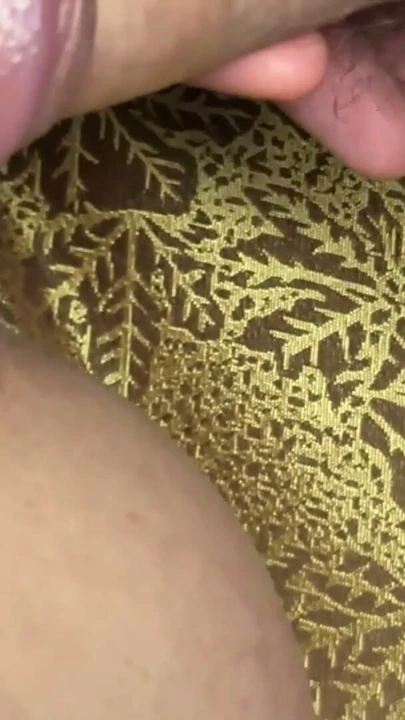 Orta yaşlı seksi kadın amcık yakın çekim sikişi. Mary ve Vlad | Klip 1