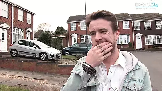 Sapık komşumun sert sikişi Tina Blade ve