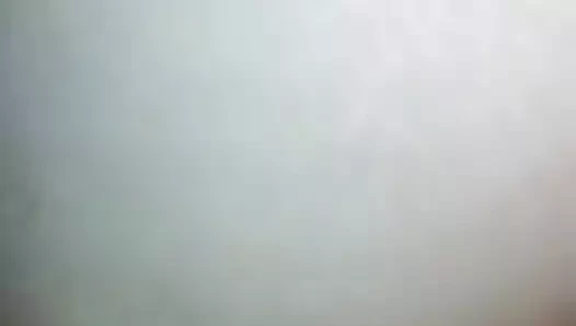 sientame en tus piernas papi