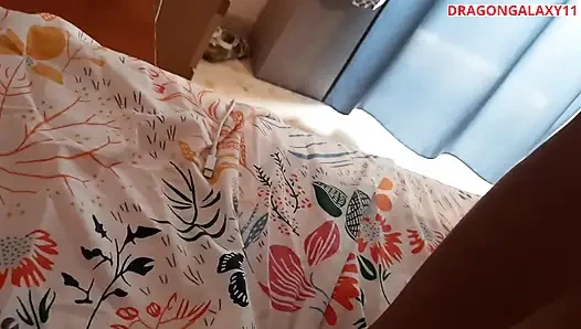 Gerçek çift tutkulu sikiş yakın çekim amcık ve oral seks