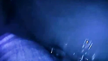 tesettür giyen kız parmak KEDİ