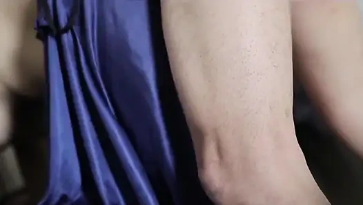 Endonezyalı saten bebek domaltmalı kalın göte boşalma ve yavaş çekme