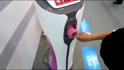 Hiçbir şey gerçek gibi değil bebeğim.