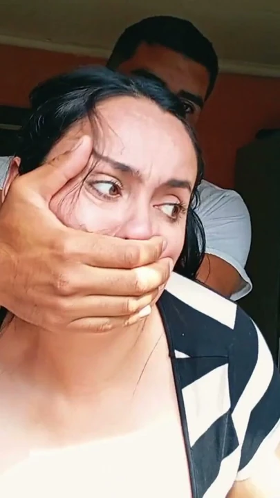 Üvey annemi mutfakta bulaşık yıkarken becerdim. | Klip 2