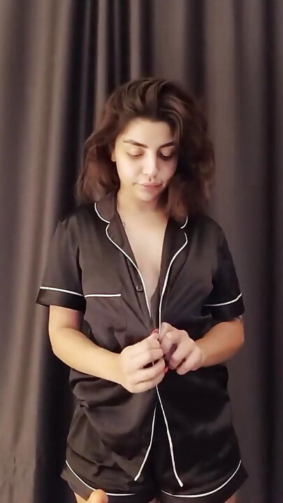 Dildo Makinemin Üzerinde Kendimi Siktim