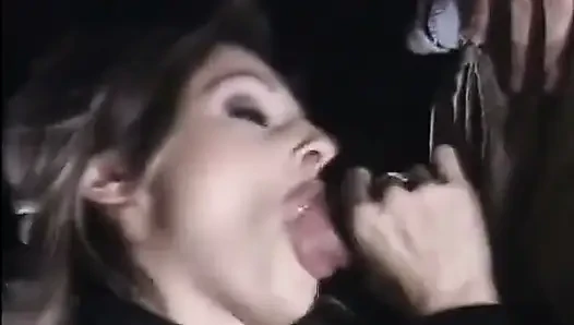 Jessica Rizzo'yu gırtlağına kadar alma sahnesi 09