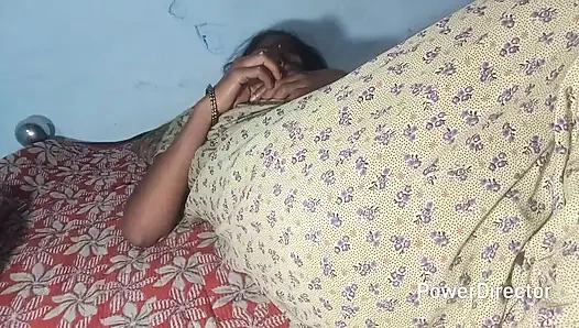 Bhabhi ko raath me bhulakar chudai kiya