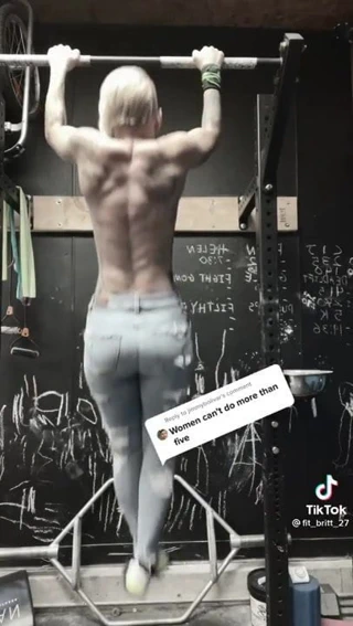 Kadın kas geri egzersiz