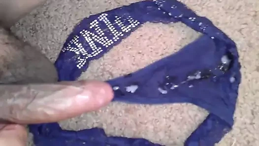 yeğenleri mavi vs tanga külot üzerinde Cum