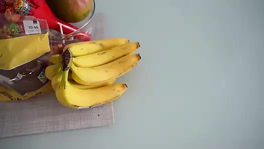 Tamam, Mantarla Deneyelim. Bir Kızı Anal Için Hazırlıyorum. Bölüm 1.