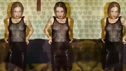 Korkak kadın sürtük trainer 1