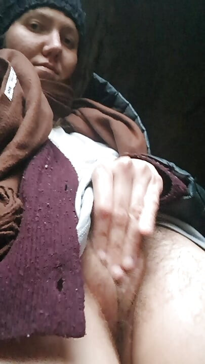 Yardımcı odada mastürbasyon