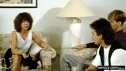 Wilde Bruenette dominiert in heisser Session