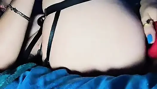 Bratty mavi saçlı domme 5 dakika boyunca seni azdırıyor - iyi şanslar direnme
