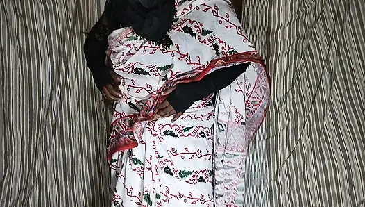 Ateşli sari romantizmi ve romantizm zamanı ve seks