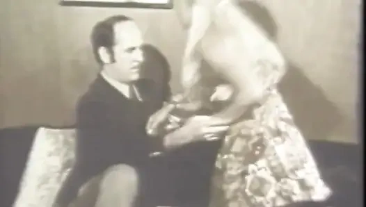 Ateşli sarışınla sert klasik seks