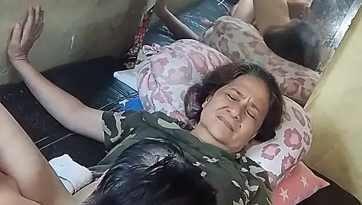 Karım bana neden amcığın en iyi yiyicisi olduğunu söyledi sen harika amcık yiyicisin.