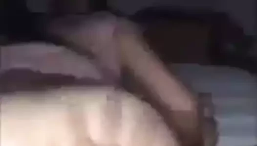 Sıcak lezbiyenler sahip olan bir vahşi gece