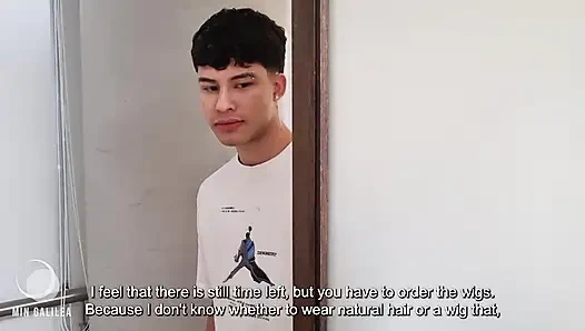 Üvey erkek kardeşim canlı yayının ortasında beni keşfediyor ve sonunda beni sikiyor - Danner Mendez ft Min Galilea