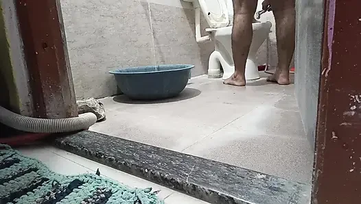 Kaun mere Sath nanga nahana pasand karenge