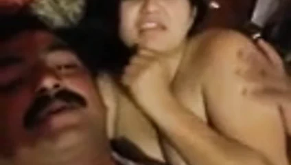 Pakistan sıcak xxx ev karı koca