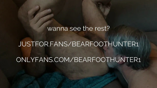 Feasting on SeattleDad's beefy man butt