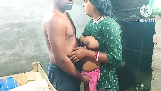 Komşusunun Hintli baldızını hintli tarzda sikiyor