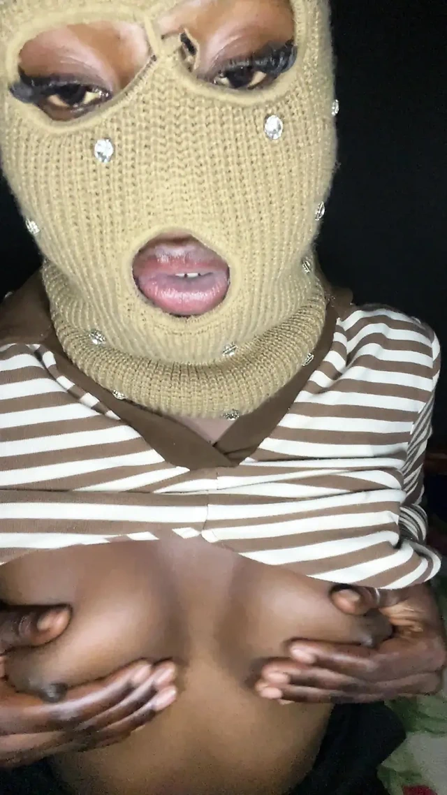 Kadife gölgeler ve yumuşak okşamalar