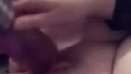 Uk İngiliz milf kahrolası ona kedi ile bir vibratör