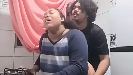 Üvey annem beni banyo yapmak için çağırıyor