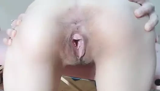 Ateşli orta yaşlı seksi kadın mia mynx götünü açıyor