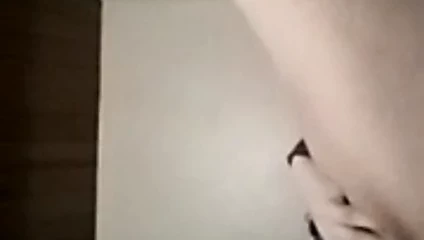 Tombul kız boşalıyor