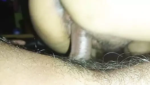 Kayınbiraderimi amının şişmiş olması için çok sert sikiyorum