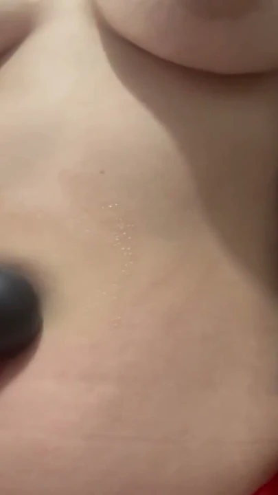 My stepsister is masturbating his belly button | Clip 1