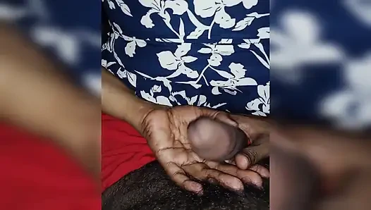 Sri Lankalı ıslak amcık tarafından gerçek ev yapımı sert sikiş