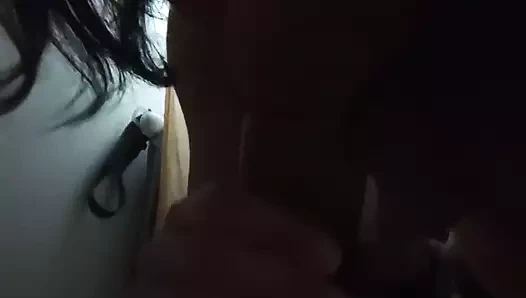 Oral seks sırasında yüzümü filme alıyorum