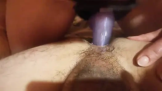 Evli kadın kocasının götünü büyük bir dildoyla sikiyor bölüm 5