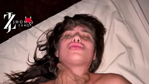 Dayanamadım ve içeri girdim ve o gelene kadar devam ettim