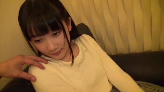 Karasal tv'de aktif olan eski bir aktörün şok edici görüntü videosu 18 yaşında tekrar ortaya çıkıyor