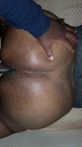 Komşu arkadan görüntü istedi