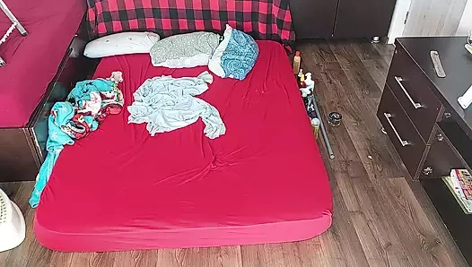 Lick wife's pussy until orgasm. Amateur couple has crazy sex in the bedroom.