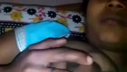 Bhabhi ki chut aur göğüsler