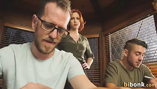 biseksüel dudes içinde bazı Siktir et bebeğim