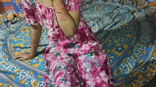 Hatunumla ilk kez seks yaptım - Bengalce ses