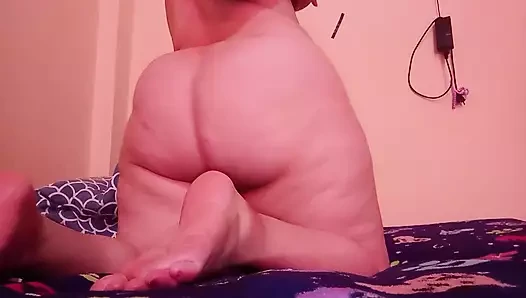 Web kamerasında harika parmakları olan harika bir kız