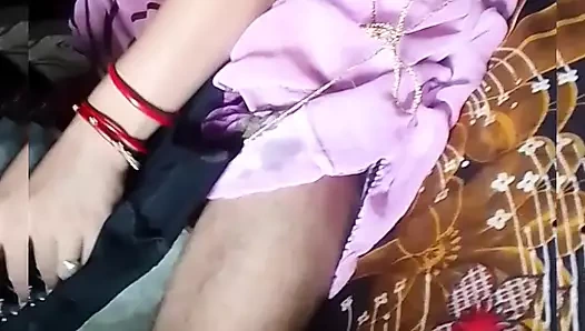 Ateşli Hintli seks videosu